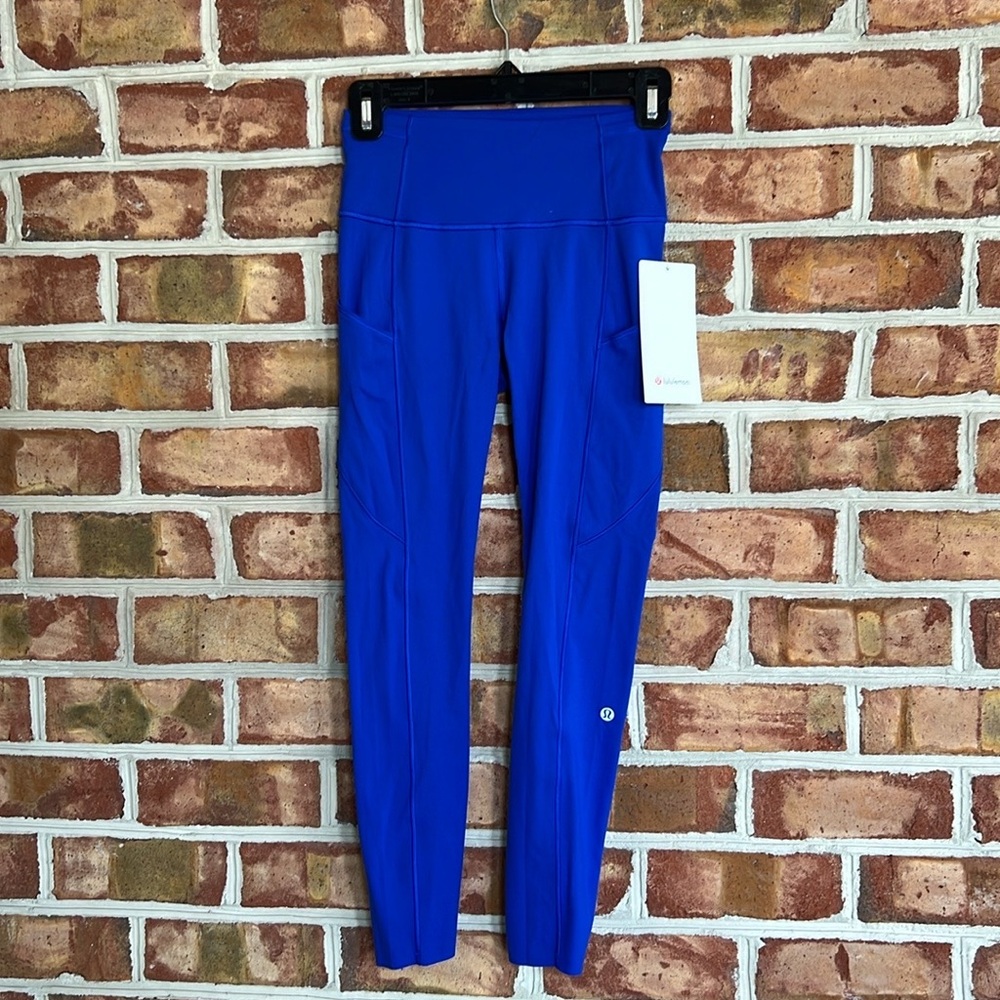NWT Lululemon Athletica Fast and Free 25” Vibrant Blue Leggings with pockets. 4